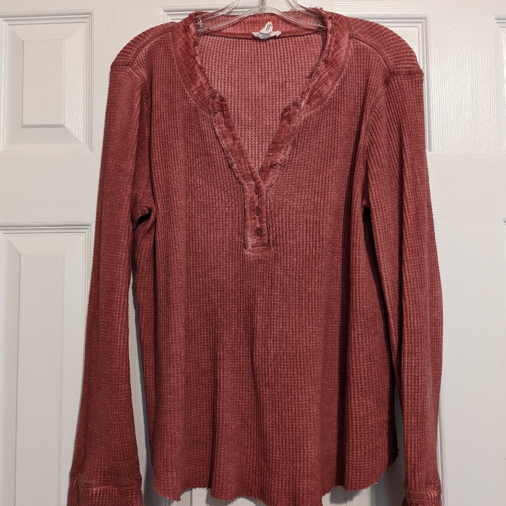 Tribal Women's Rose Long Sleeve Top